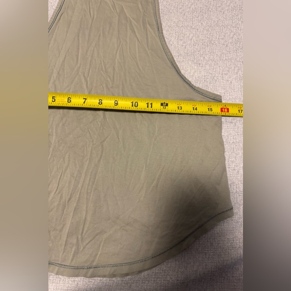 Lululemon Size 6 Women Top Bundle Tank Long Sleeve Lot - Picture 12 of 12